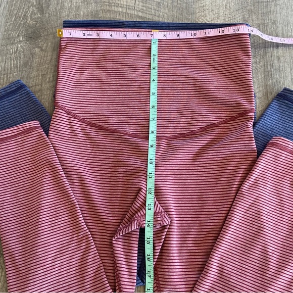 GapFit Maternity Eclipse Leggings - 2 Pair - Size S - Picture 6 of 10